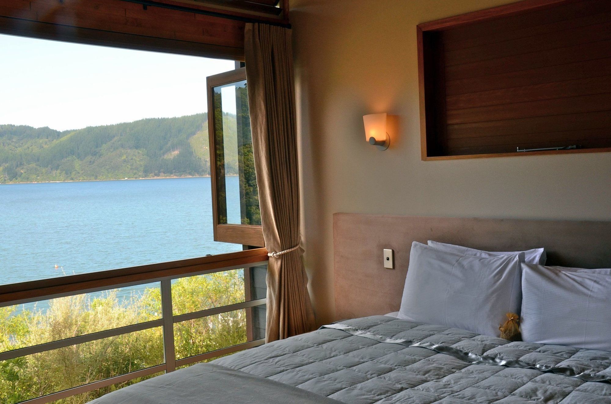 Bay Of Many Coves Hotel Arthur's Bay Bilik gambar